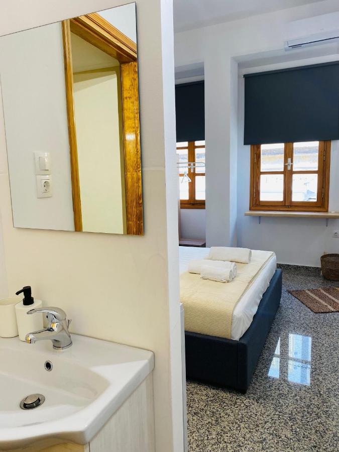Homdwell Fine Living 2 Appartement Ermoupoli Buitenkant foto
