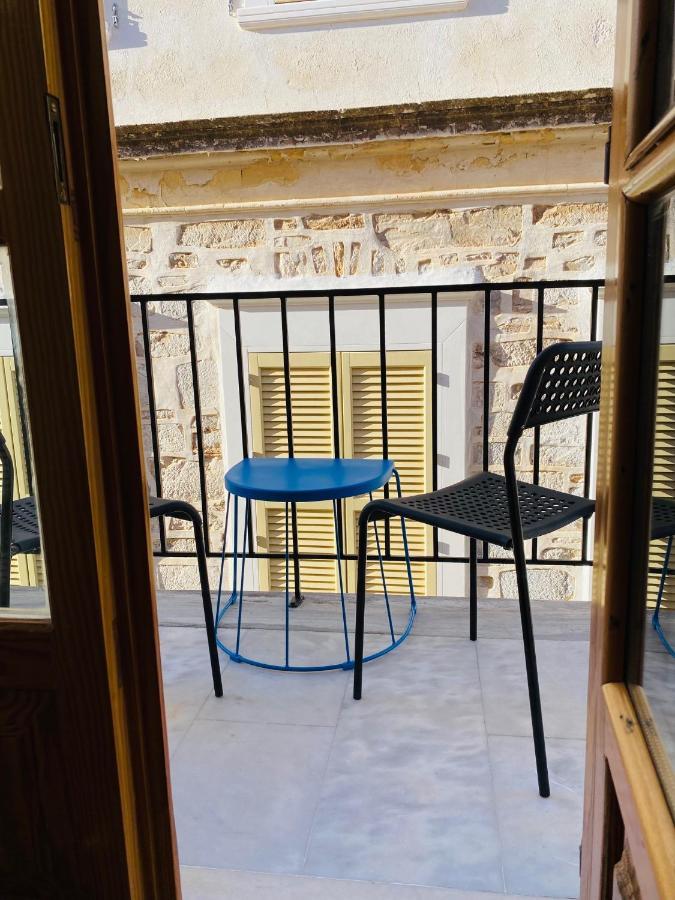 Homdwell Fine Living 2 Appartement Ermoupoli Buitenkant foto