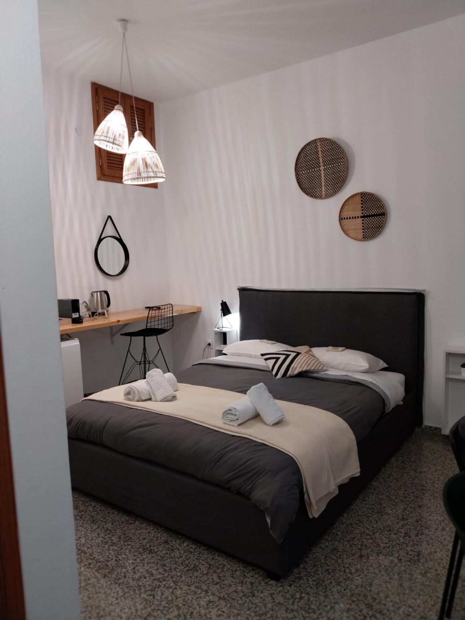 Homdwell Fine Living 2 Appartement Ermoupoli Buitenkant foto