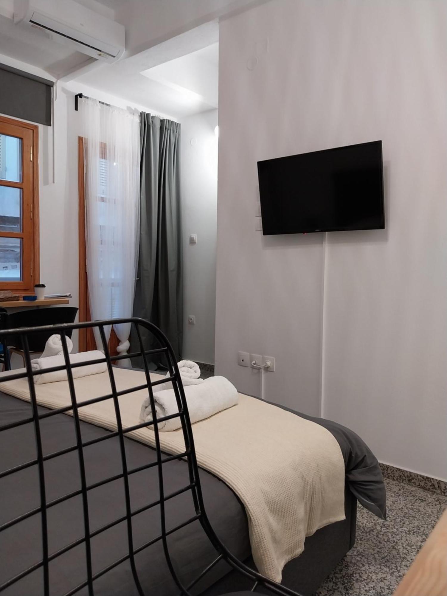 Homdwell Fine Living 2 Appartement Ermoupoli Buitenkant foto
